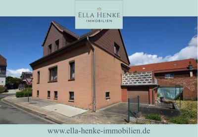 Großzügiges Einfamilienhaus mit 6 Zimmern,  Keller + Garage.