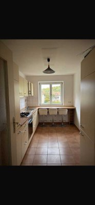 Helle 2-Zimmer Wohnung mit Balkon im 2. OG in Traunstein