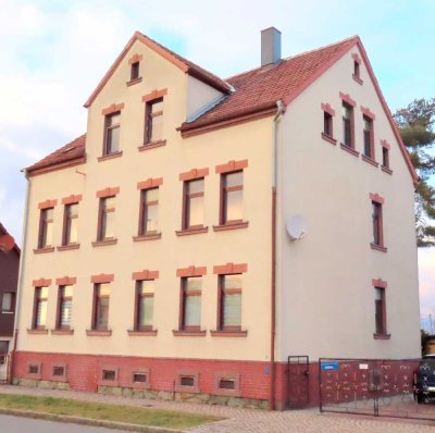 Kapitalanleger aufgepasst! Mehrfamilienhaus zu verkaufen