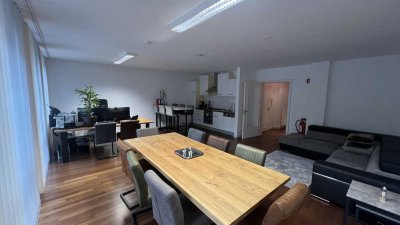 Mitten in der City: 1 - Zimmer - Wohnung mit Einbauküche im Dortmunder Klinikviertel
