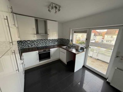 Top ausgestattete 2-Zimmer-Altbau-Wohnung