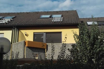 Ansprechendes 5-Zimmer-Reihenhaus mit gehobener Innenausstattung und EBK in Leingarten