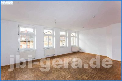 3-Raum Wohnung mit Balkon, Stellplätze, Gartengrundstück in der beliebter Gegend, Gera-Debschwitz