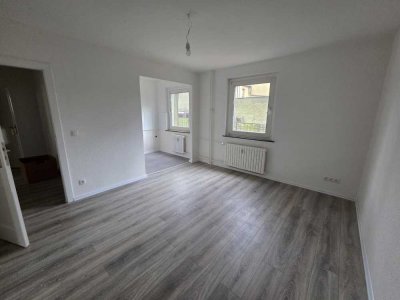 Frisch renovierte 2,5-Zimmer-Wohnung in Meiderich