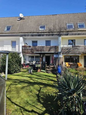 +++ Reihenmittelhaus in ruhiger Wohngegend mit Einzelgarage +++