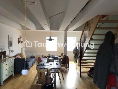 Tauschwohnung: Lichtdurchflutete charmant geschnittene Dachgeschosswohnung
