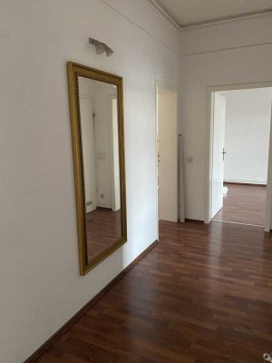 Schöne helle 3-Zimmer-Wohnung im Herzen von Offenbach