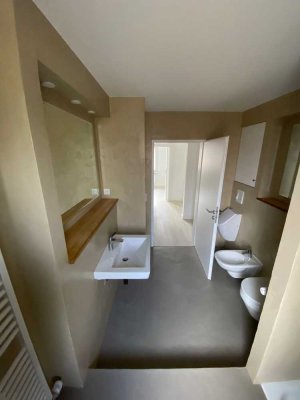 Helle 4-Zimmer-Wohnung – Erstbezug nach Renovierung