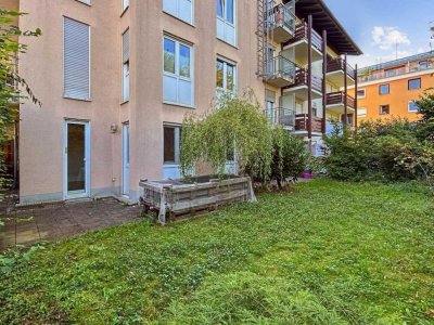 Schöne 3-Zimmer-Erdgeschosswohnung mit großem eigenen Garten in Moosach