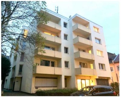 Bestlage Bornheim am Park : MFH mit 42 WE + 10 Stellplätzen +  | Cashflow