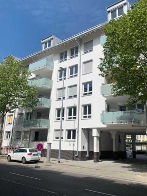 Freundliche 4-Raum-Wohnung mit EBK und Balkon in Schweinfurt