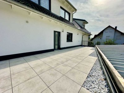 RESERVIERT - Großzügig, modern und bezugsfrei - 5-Zimmerwohnung über 2 Etagen in Kenzingen