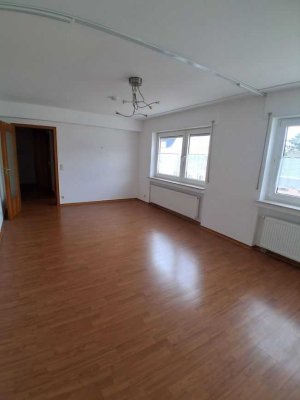 Helle, kleine Wohnung /Apartment in Mönchengladbach - Lürrip sucht neuen Mieter/in