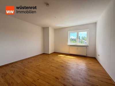 Helle 4-Zimmerwohnung mit großem Südbalkon und herrlichem Ausblick