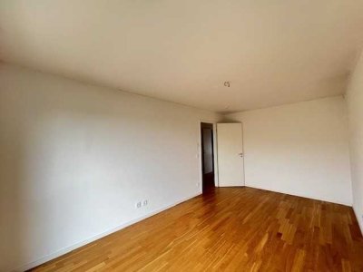 Großzügig & gemütlich: 3,5-Zimmer-Wohnung im Erdgeschoss – sofort verfügbar in Hannover