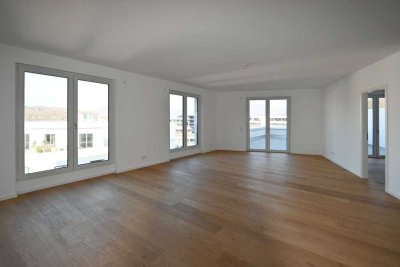 NEUBEZUG - Großzügige 3-Zimmer-Wohnung mit großer Terrasse