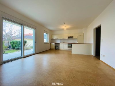 BETREUBARES WOHNEN: Schöne Gartenwohnung mit Terrasse und Tiefgaragenplatz!