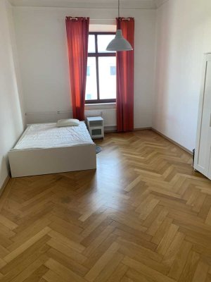 4 Zimmer Wohnung (2.OG) in Auerbach