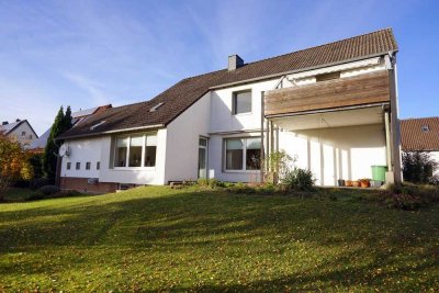 Volkmarode - Zweifamilienhaus mit Einliegerwohnung in Randlage
