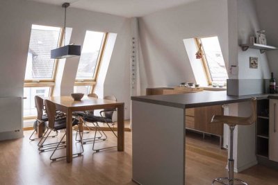 Moderne Wohnung über den Dächern - kleines Loft