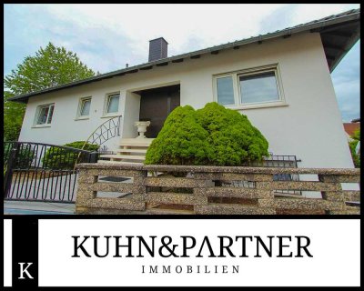 *Kuhn & Partner* Hochwertiger Bungalow in ruhiger Seitenstraße in Hütschenhausen *Preis VHB*
