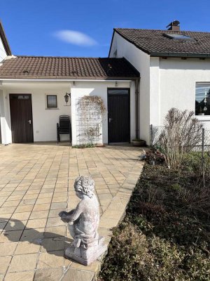 Günstiges, gepflegtes 5-Raum-Reihenhaus in Bobingen