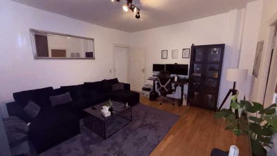 Schöne, ruhige und möblierte 2-Zimmer-Wohnung in Frankfurt-Rödelheim nahe S-Bahnhof