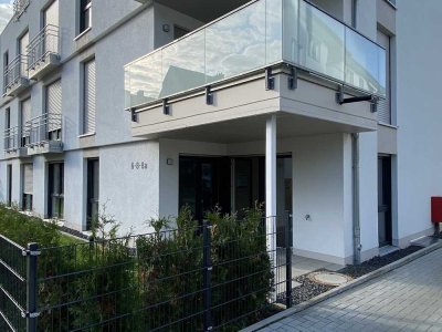 Neuwertige, sehr geräumige 2-Zimmer-EG-Wohnung mit TG-Stellplatz in der alten Südstadt