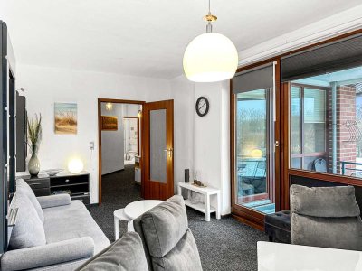 Möblierte Wohnung mit Balkon & Pool in ruhiger Lage von Travemünde