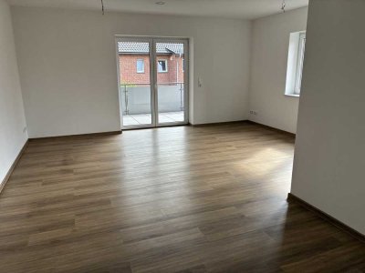 Attraktive 2-Zimmer-Wohnung mit Fahrstuhl, Balkon und Einbauküche in Rehden