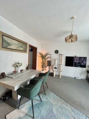 Geräumige 2-Zimmer Wohnung perfekt für Singles *WBS*