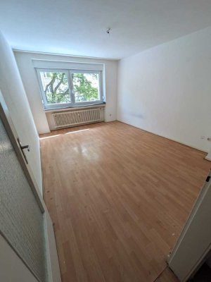 Ab dem 03.08.2026: Frisch sanierte 2-Zimmer-Wohnung mit 2 Balkonen in Derendorf