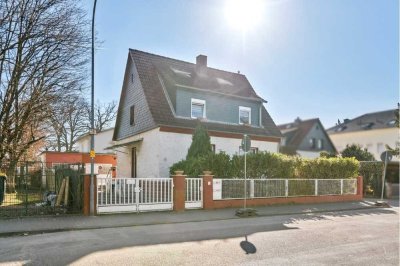 Familienfreundliches Haus mit zwei separaten Einheiten