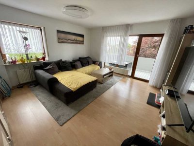 Provisionsfrei! 3-Zimmerwohnung im 1. OG mit West-Balkon und Frei-Stellplatz in zentraler Lage