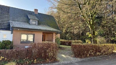 Doppelhaushälfte in Waldrandlage
