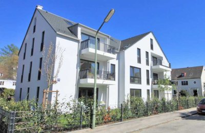 Luxuriöse 3-Zimmer Maisonette (möbliert) mit Balkon in München Harlaching