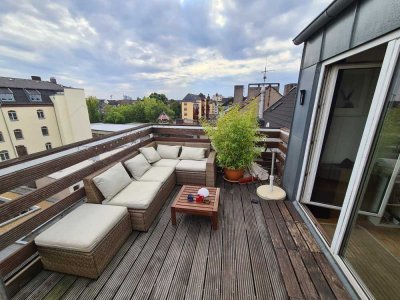 Mit Ausblick über Flingern Nord: Circa 38m² großes Appartement mit großer Dachterrasse!