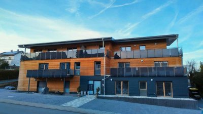 Vollholz-Generationenhaus - ökol. Neubau mit 13 Wohnungen 40-95qm