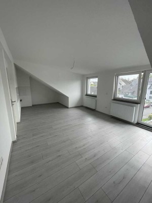 Erstbezug nach Sanierung – moderne 2,5-Zimmer-Wohnung mit Balkon in Witten
