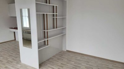 Modernisiertes 1-Zimmer Apartment mit Balkon in Kempten (Allgäu) - St. Mang