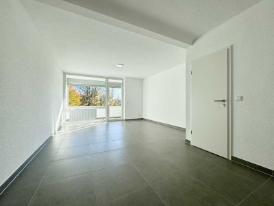 • KOMPLETT sanierte Maisonette-Wohnung mit zwei Loggien – bezugsfertig in Viersen...