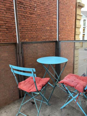 Charmante 2-Zimmer-Wohnung mit Balkon und Einbauküche in Top-Lage