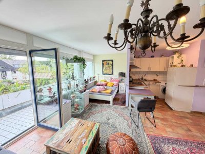 Einziehen & Wohlfühlen: voll möblierte 1-Zimmer-Wohnung mit großer Terrasse in Wassernähe