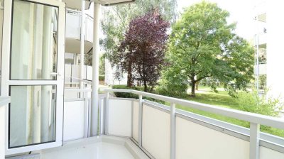 2-Raumwohnung mit Dusche und Balkon