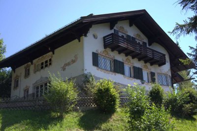 Von Privat: Einmalig charmantes, großzügiges, voll möbliertes Landhaus in unverbaubarer Sonnenlage