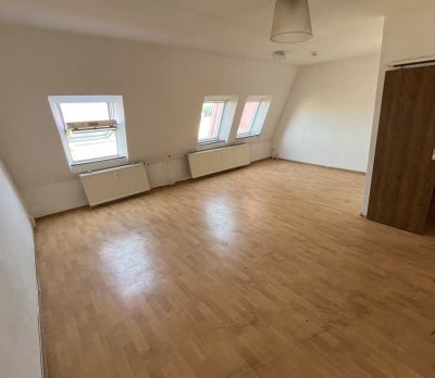 3 Monate mietfrei oder 1.000€ für Möbel! 2,5 Zimmer mit Balkon