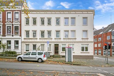 2-Zimmer-Altbauwohnung mitten in Flensburg frei ab Mai 2024