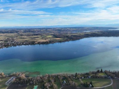 Ⓣechnologie trifft Eleganz. Architektur-Highlight mit Hightech-Ausstattung. Erstbezug mit Seeblick.