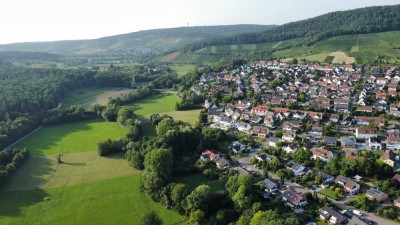 Neubau: Modernes Einfamilienhaus im Grünen (Besichtigungstermine: 26. Okt. und 11-12 Nov.)