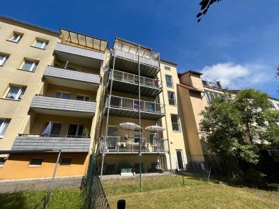 ++ Wohnen in der Stadtmitte - großer Balkon, toller Ausblick ++
